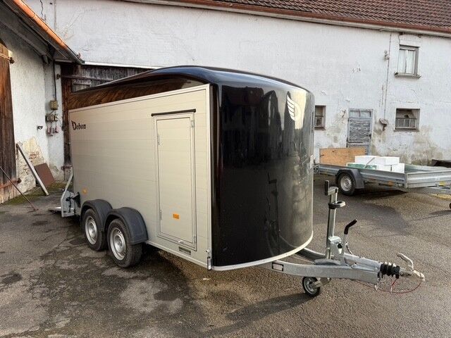 Cheval Liberte Debon Roadster 500 XL Alu + Türe 2600 kg, 100 km/h, 370x167x200cm