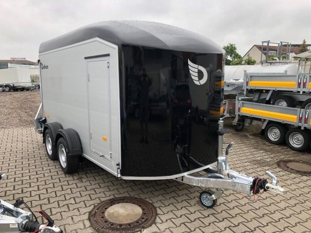 Cheval Liberte Debon Roadster 700 Alu +​ Türe 2600 kg, 100 km/h, 375x180x202cm